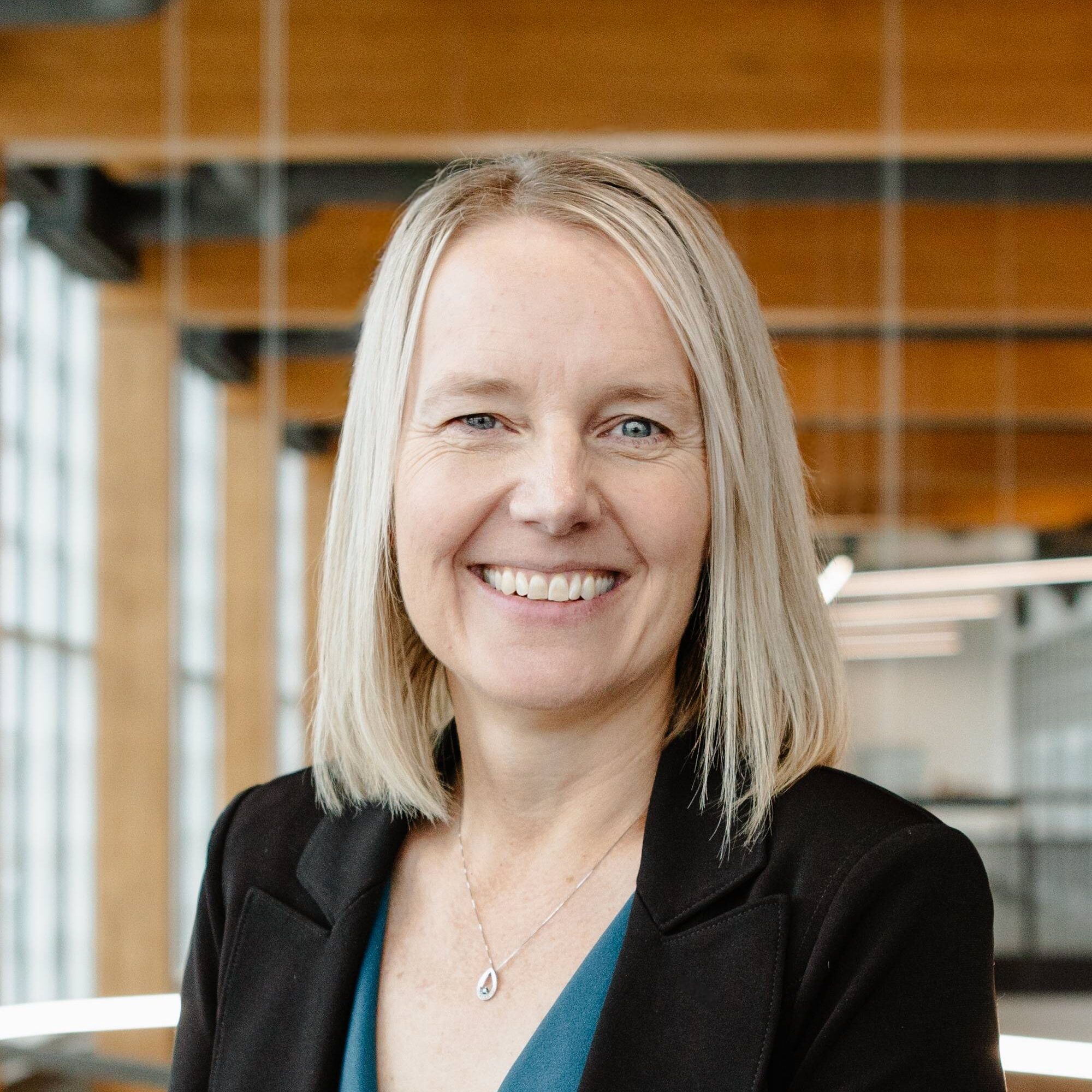 Melanie Hiebert NEW JP Charpentier